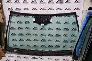 شیشه جلو بنز E250 چینی اتاق W212