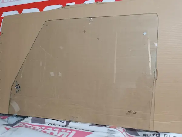 قیمت شیشه بغل پاژن