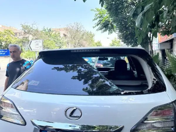 شیشه عقب لکسوس rx350 (2)