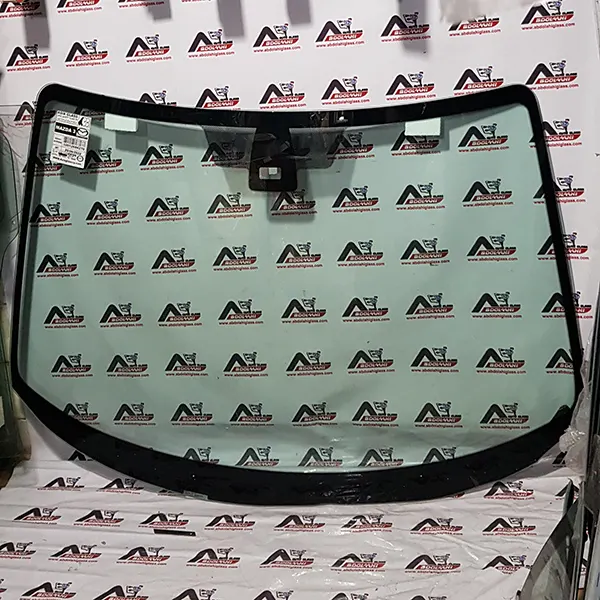 شیشه جلو مزدا 3