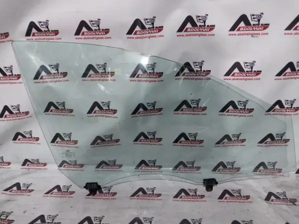 شیشه درب جلو سراتو 2010