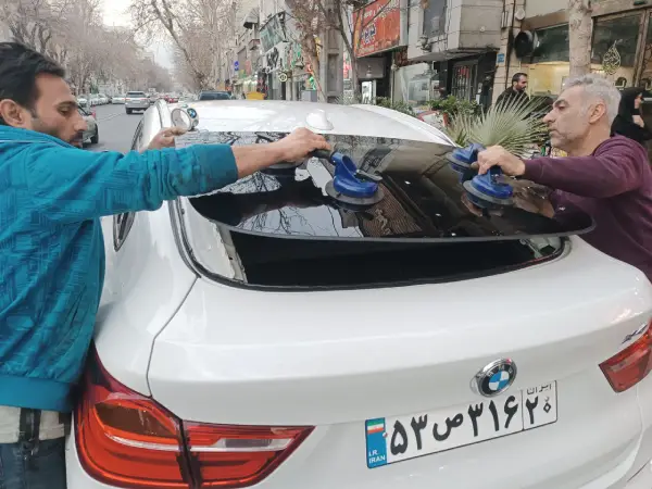 بهترین مارک شیشه عقب بی ام و x4