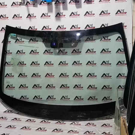 قیمت شیشه جلو میتسوبیشی اوتلندر