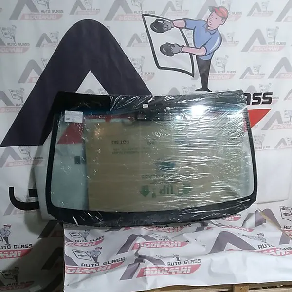 شیشه جلو لکسوس کوپه