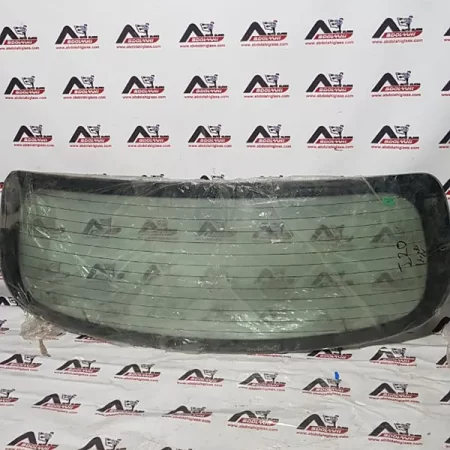 شیشه عقب هیوندای آی 20