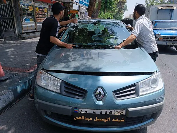 شیشه جلو رنو مگان
