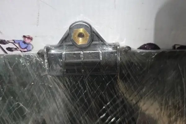 شیشه بغل اسپورتیج 2015