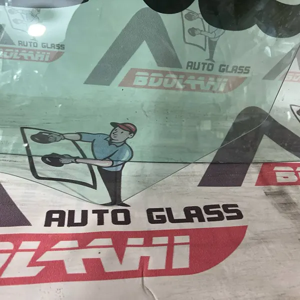 شیشه درب عقب کیا ریو