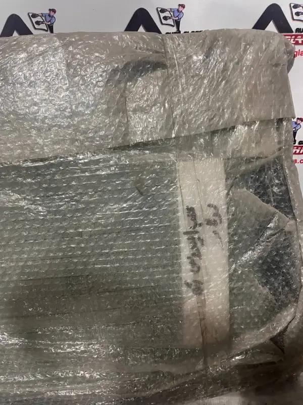 شیشه عقب کیا اپیروس (1)