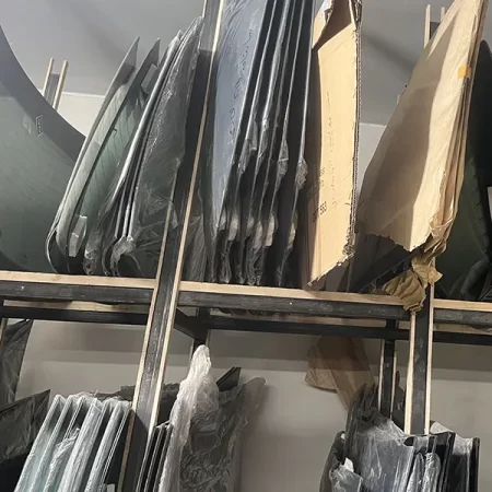 شیشه عقب کیا کادنزا