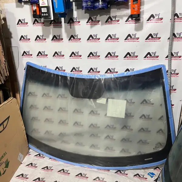 شیشه جلو کیا سول (1)