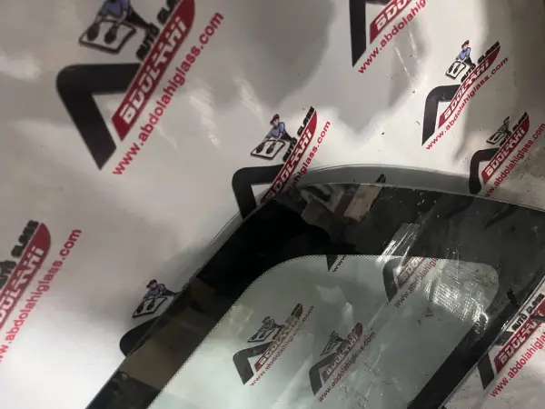 شیشه عقب کلوت مکث موتور