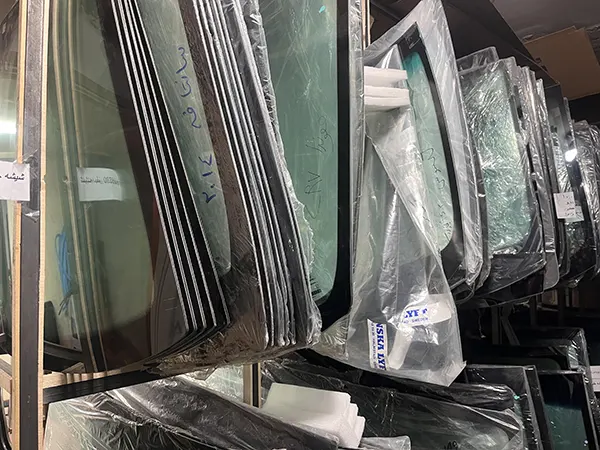 بهترین مارک شیشه عقب لکسوس es350