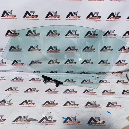 شیشه بغل هیوندای i10