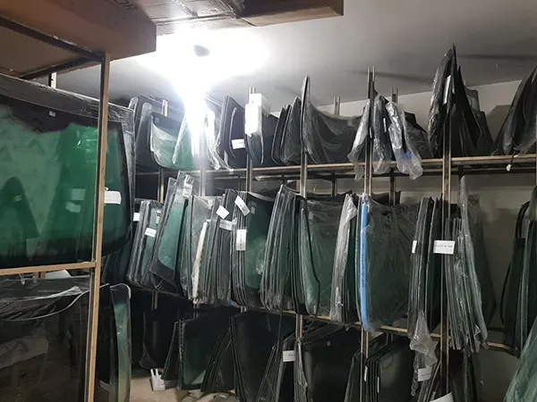 شیشه جلو لکسوس is250 اصلی