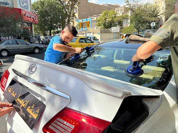 قیمت شیشه عقب لکسوس es350 فابریکی