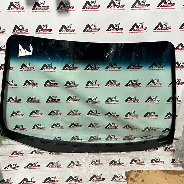 شیشه جلو سراتو 2008