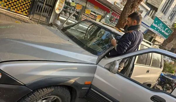 شیشه جلو موسو
