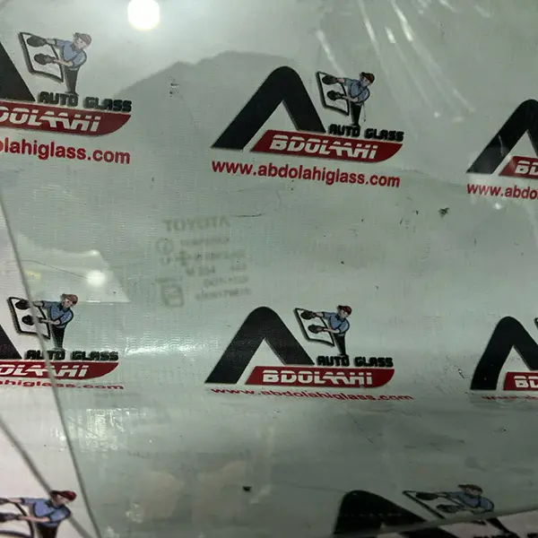 شیشه درب عقب هایس