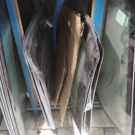 شیشه عقب برلیانس h220