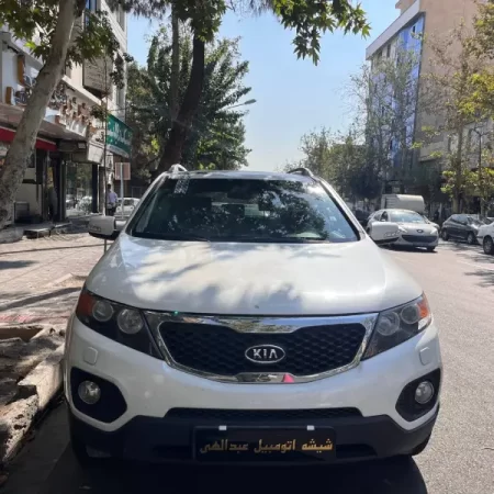 تعویض شیشه جلو سورنتو 2012