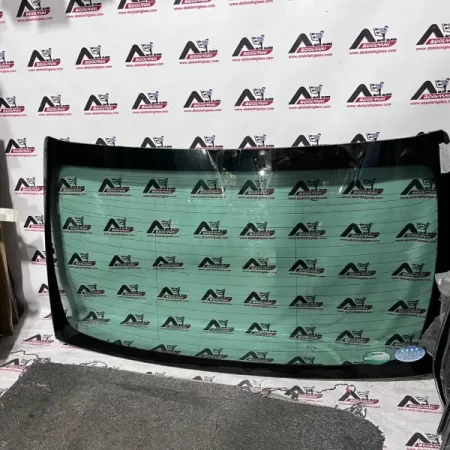 شیشه عقب تویوتا کمری 2022 هیبرید