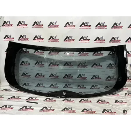 شیشه عقب کی ام سی x5 (1)