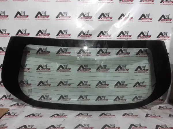 شیشه عقب دایون y5 (1)