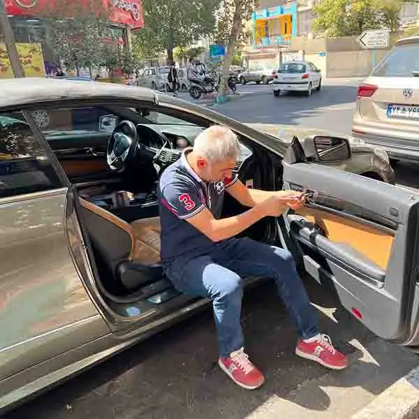 شیشه بغل بنز e300