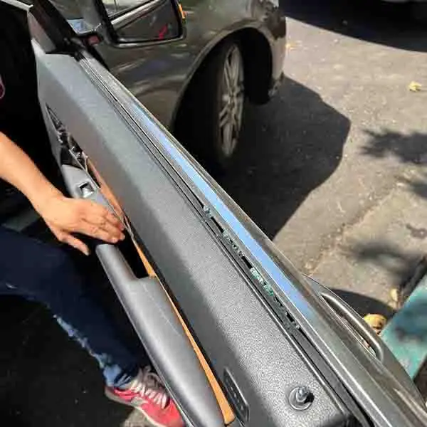 نصب شیشه بغل بنز e300