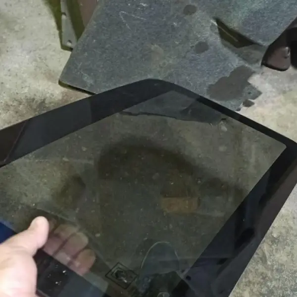 شیشه سانروف دنا پلاس