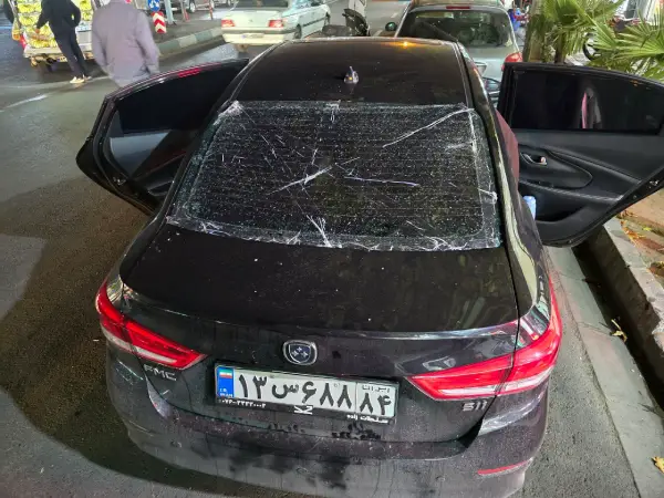 نصب شیشه عقب فردا 511