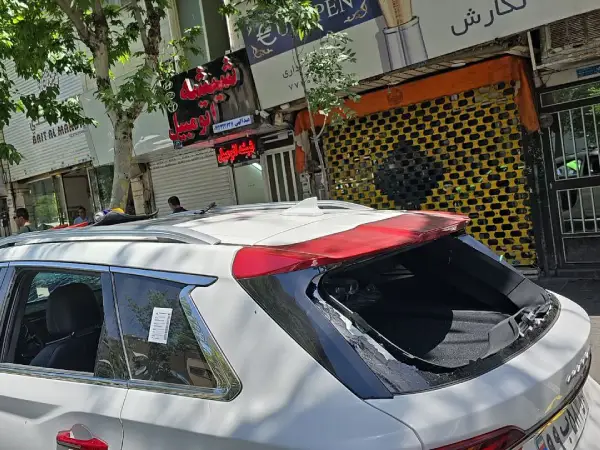 قیمت شیشه عقب کی ام سی a5 5