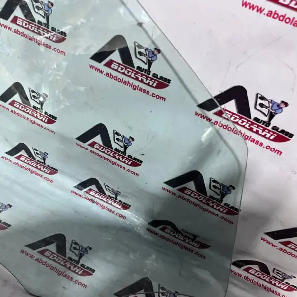 خرید شیشه درب جلو بنز c200 w205