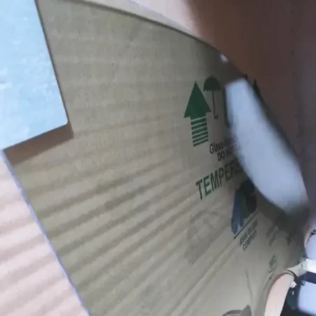 شیشه درب جلو اپتیما 2008 (1)