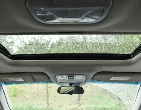 شیشه سانروف جک j4 (1)