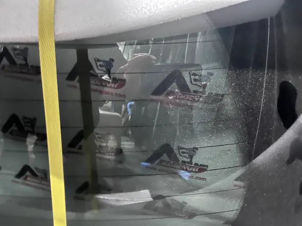 قیمت شیشه عقب سورنتو 2013