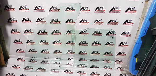 نصب و تعویض قیمت شیشه درب جلو پراید سمت راننده