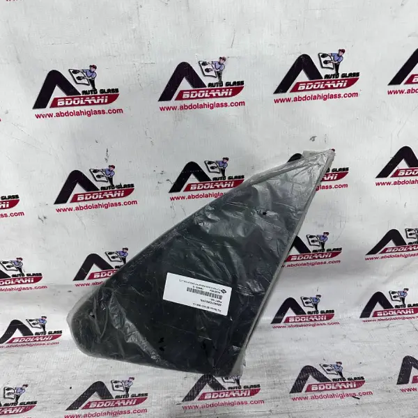 شیشه لچکی پورشه ماکان